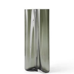 Gabriel Tan New Aer Vase
