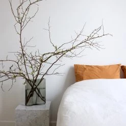 Gabriel Tan New Aer Vase